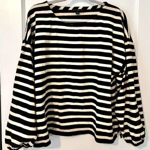 J Crew Navy/White strip heavy jersey fabric…XXL